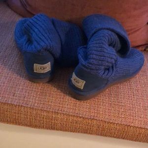 Blue ugg sweater boots